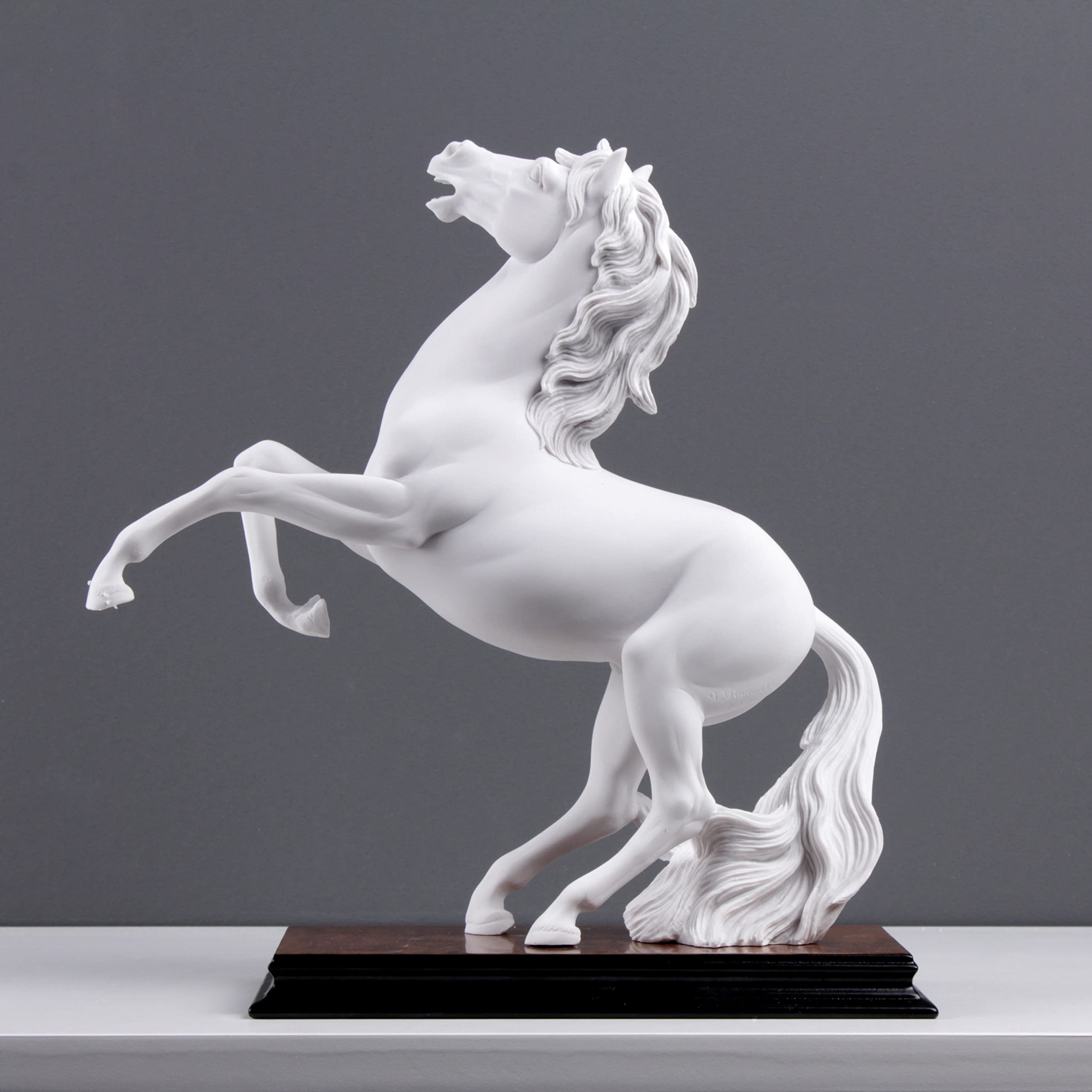 【美品】馬　彫刻　彫像　天然石　置物　インテリア　工芸品　美術品　A1571 美品】馬彫刻彫像天然石置物インテリア工芸品美術品A1571